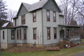 Side view of ENS house